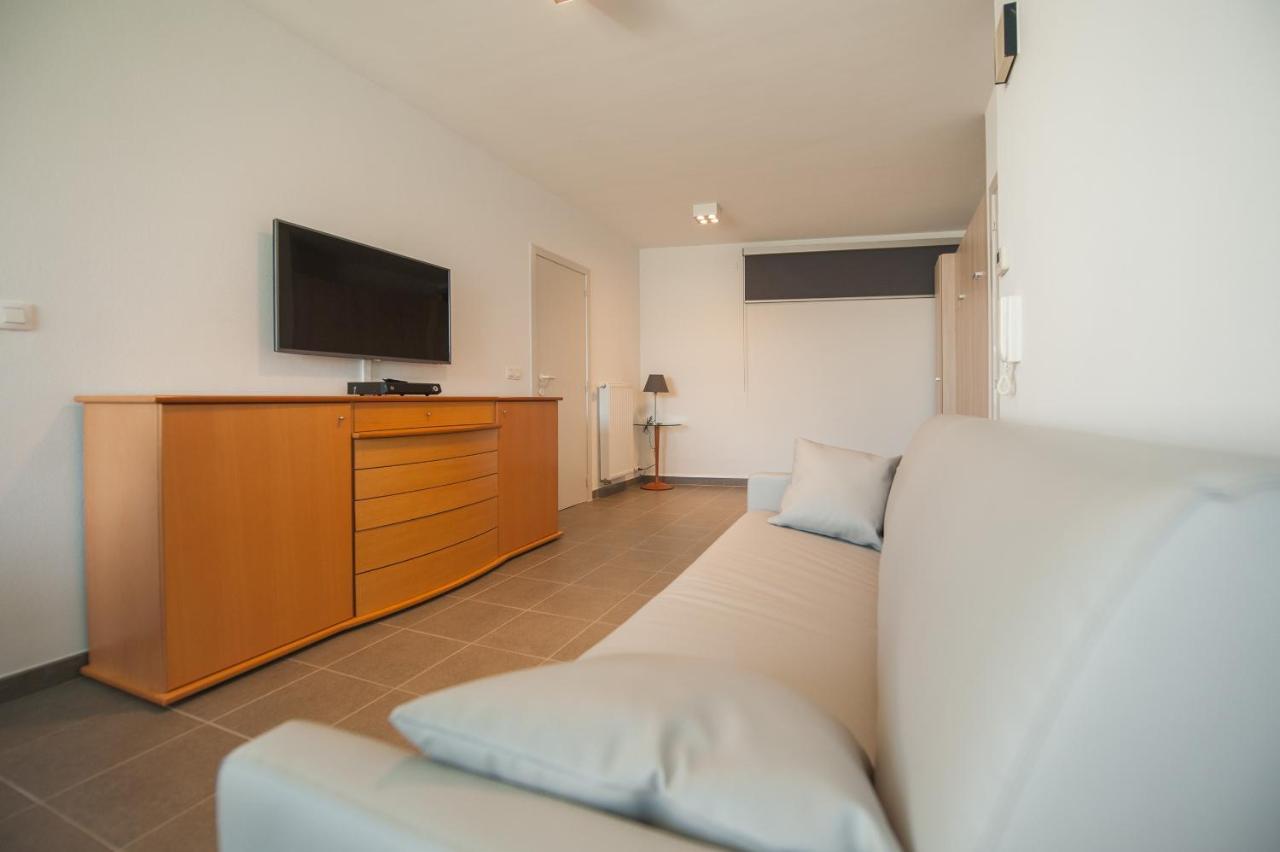 Studio Met Groot Zonneterras Centrum Oostende Ngoại thất bức ảnh