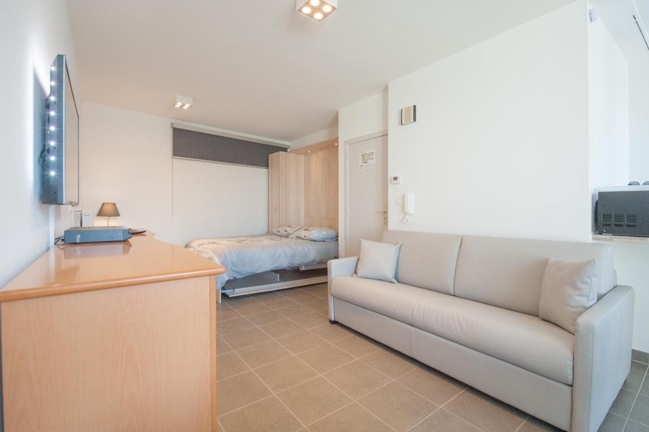 Studio Met Groot Zonneterras Centrum Oostende Ngoại thất bức ảnh